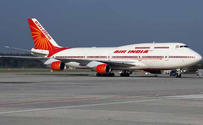 एयर इण्डिया के पायलटों ने सैलरी नहीं मिलने पर हड़ताल पर जाने की दी धमकी