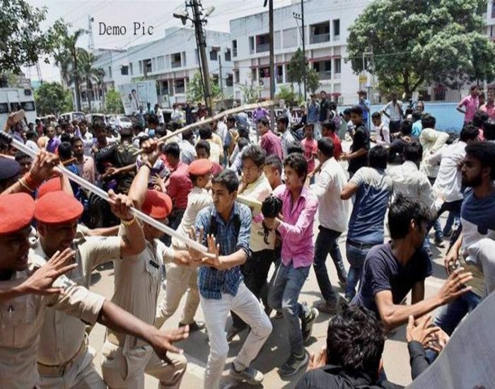 उग्र आन्दोलन के बाद छात्रों को मिली बड़ी राहत, 1 अक्टूबर से नहीं होगी थर्ड पार्ट की परीक्षा