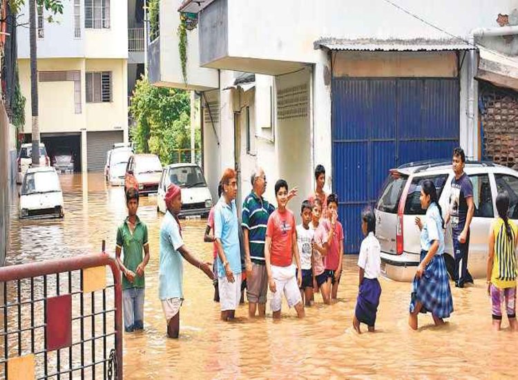 बाणसागर से छूटा ढाई लाख क्यूसेक पानी, पटना समेत कई शहरों पर बाढ़ का खतरा