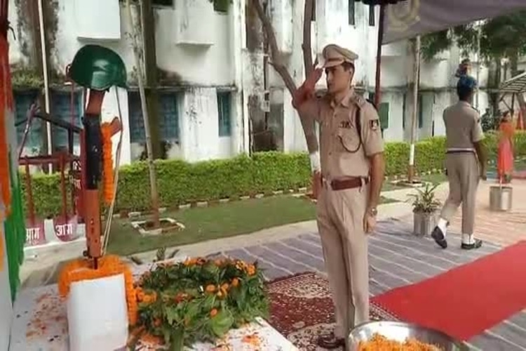 पुलिस स्मृति दिवस के अवसर पर CRPF 159 बटालियन ने शहीदों को दी गयी श्रद्धांजली