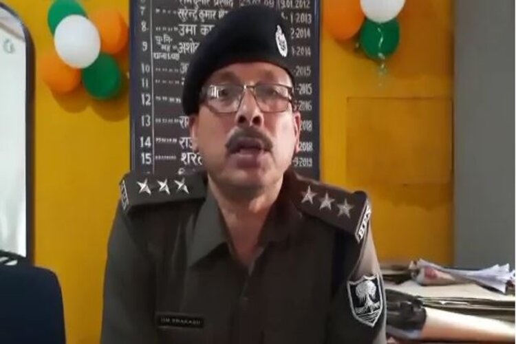 बेगूसराय : तेघड़ा आभूषण दुकान लूटकांड में शामिल एक अपराधी को पुलिस ने किया गिरफ्तार