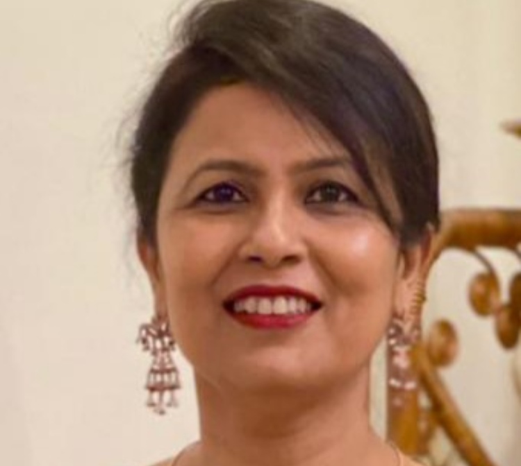 Dr. Ratna Amrit