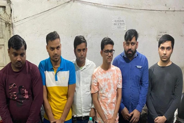 शराब के खिलाफ राजधानी में पुलिसिया कार्रवाई जोरों पर, 6 इंजीनियर और डॉक्टर गिरफ्तार