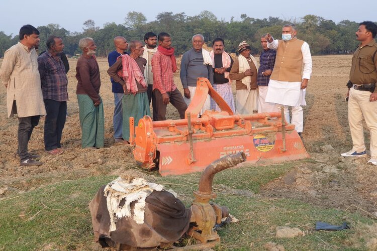 खाद और बीज की कालाबाजारी की हो जाँच और दोषियों पर हो सख्‍त कार्रवाई : किशोर कुमार